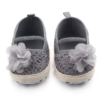 Детски обувки пролет куха чул с цветя на мек дъно детски обувки, сандали, сандали