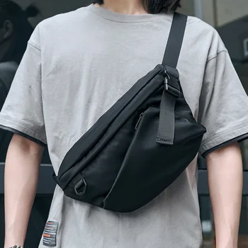 Лека мъжки чанти на рамо, пътна, однотонная, черна, без етикети, водоустойчива чанта през рамо с кражба спирачка заден джоб с цип.