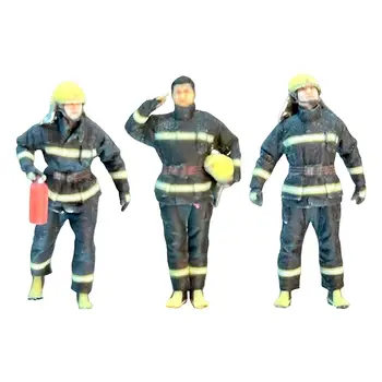 Модел на пожарникар в мащаб 1/64 Реалистична модел влакове Фигури на хора за създаване на Диорами Реквизит за снимки Украса на сцената със собствените си ръце
