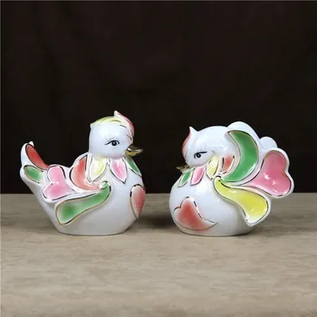 Порцеланова уточка-мандаринка в традиционен китайски стил, скулптура украса за влюбени, подарък ръчна изработка на сватба и в Деня на Св. Валентин