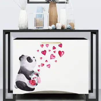 Ръчно рисувани от ръката на панда на стената с влюбени сърца - декоративни стикери за стена за хол, спалня и кухня