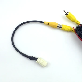 Свързване на кабел за Subaru Forester 2012 ~ 2015 г. (модел PR43) Камера за задно виждане към OEM монитора/оригинална екрана transit line